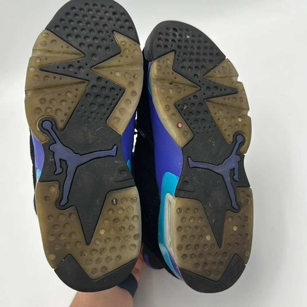 Jordan stylish black